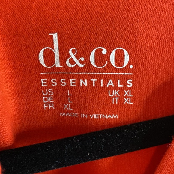 D&co. Essentials Tank women’s size Large - Picture 2 of 6